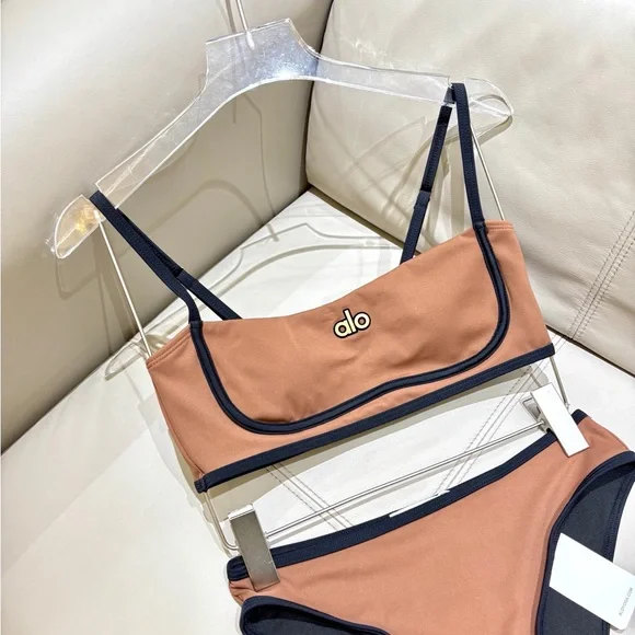 alo yoga Coffee Contrast Trim Bikini Set - Picture 3 of 7